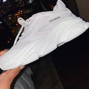 Steve Madden Possession Sneakers